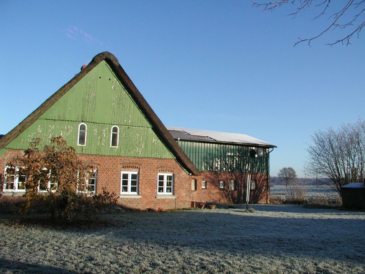 Ferienwohnung Rot Hohenfelde  Exterior photo
